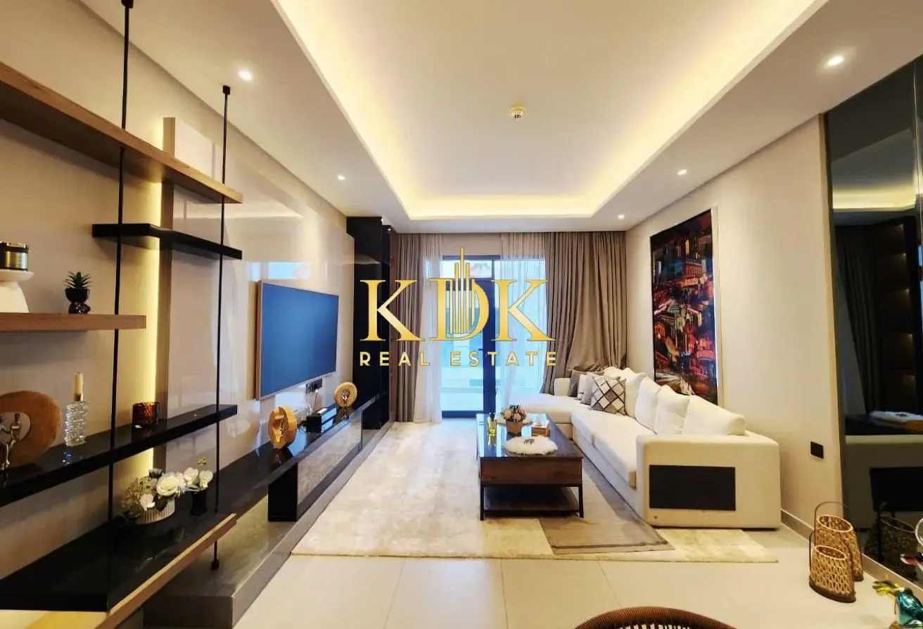 Spacious 2BHK+Maid | Fully Furnished | Park View