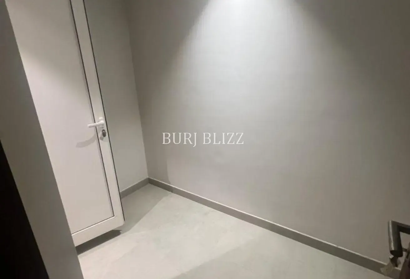 Luxury Furnished | 2BHK+Maid | Modern Layout