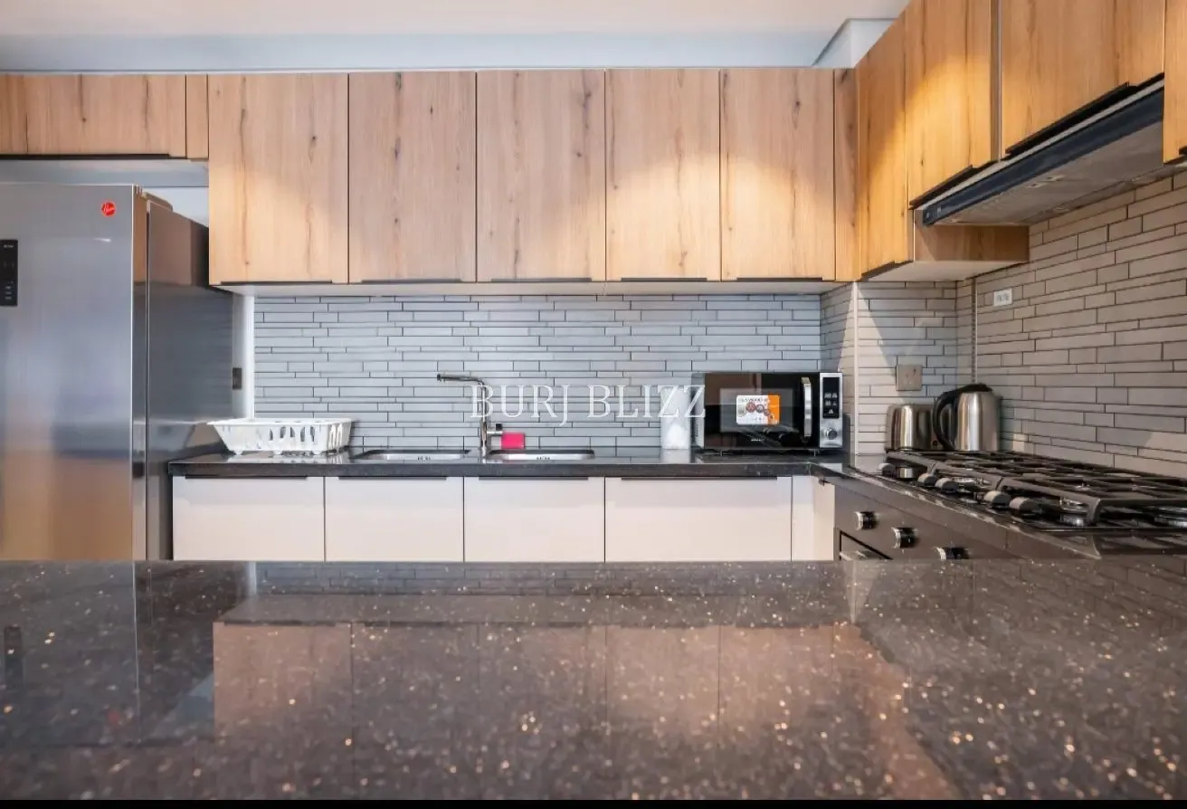 Refined Living | 2BR+Maid Room | Community View