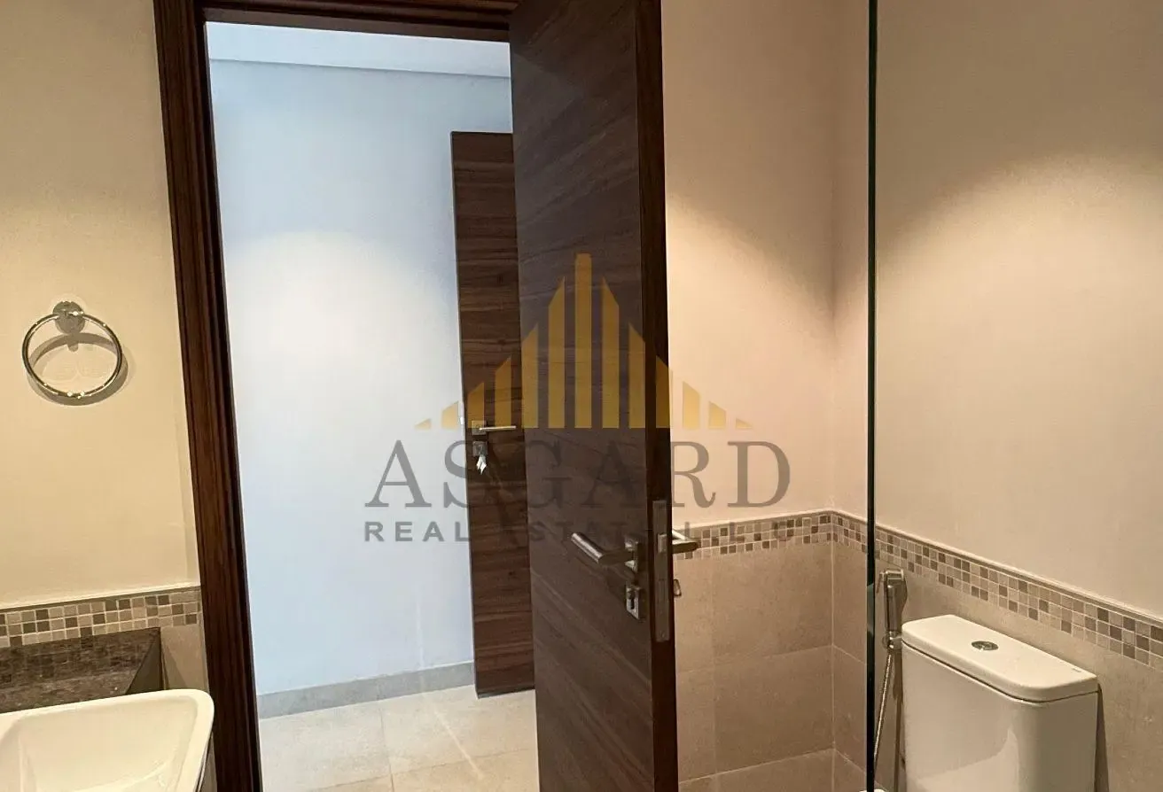 Furnished 2BR Duplex | Huge Balcony | Maid's Room