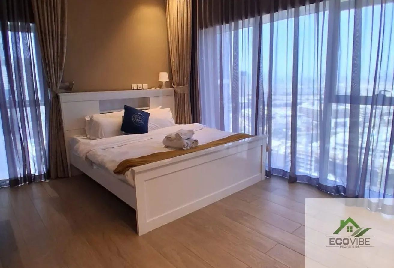 Spacious Fully Furnished Two Bedroom Stunning View