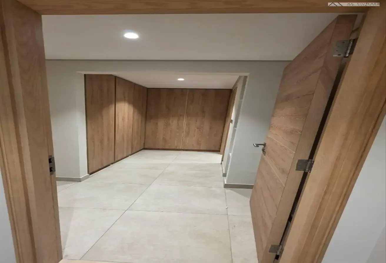 Fully Furnished | Huge Layout with Maids Room
