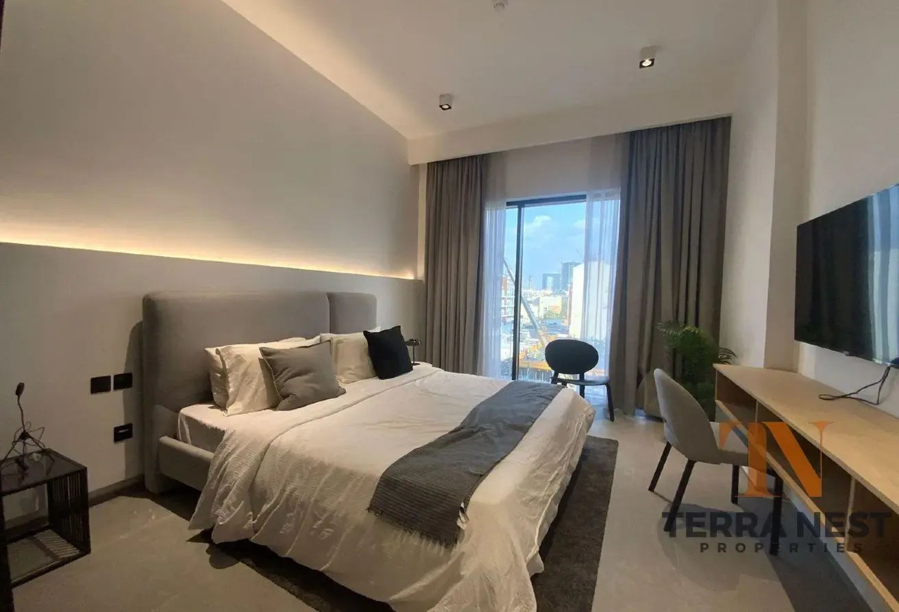 LUXURIOUSLY FURNISHED | LAUNDRY ROOM | SPACIOUS