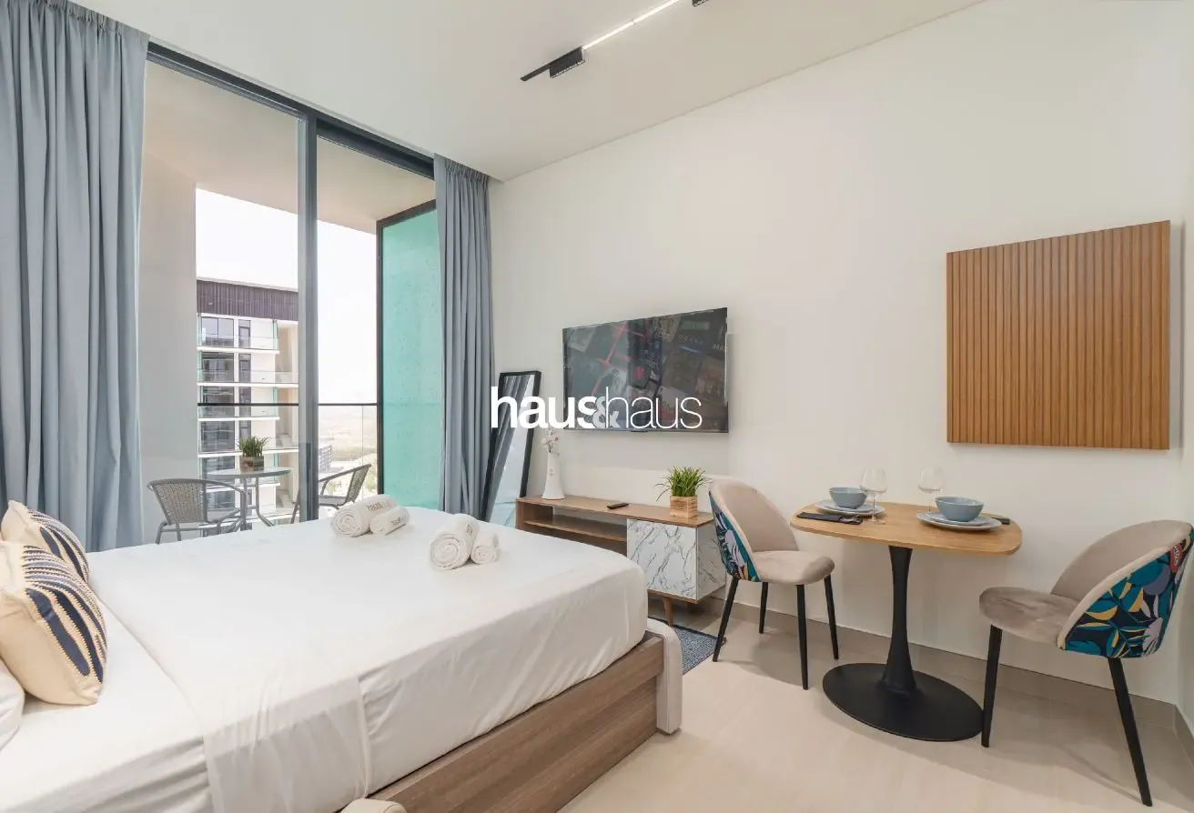 Charming Pool View | Fully Furnished Studio