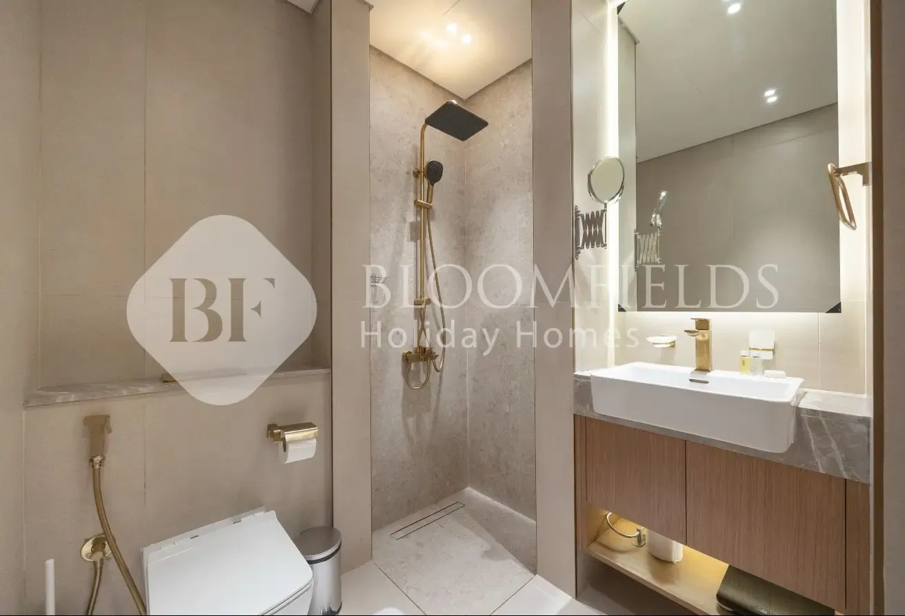 Modern Studio l Panoramic City Views l Call Now