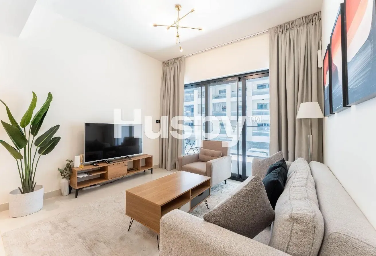 Fully Furnished | Vacant | Low Floor