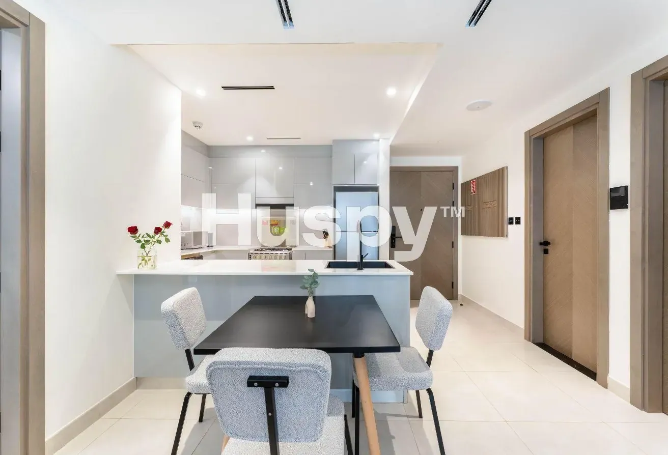 Fully Furnished | Vacant | Low Floor