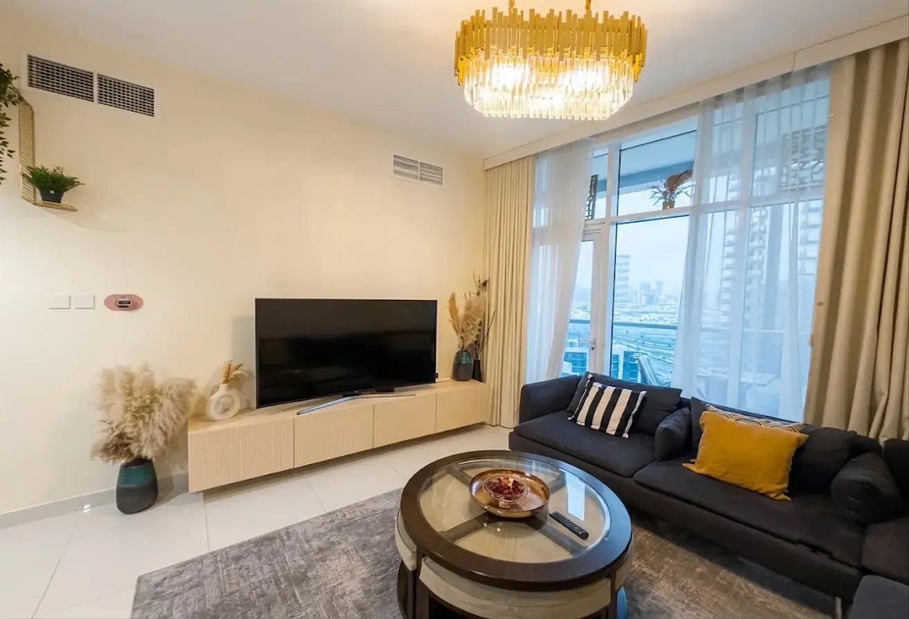 VACANT NOW | FULLY FURNISHED | SPACIOUS
