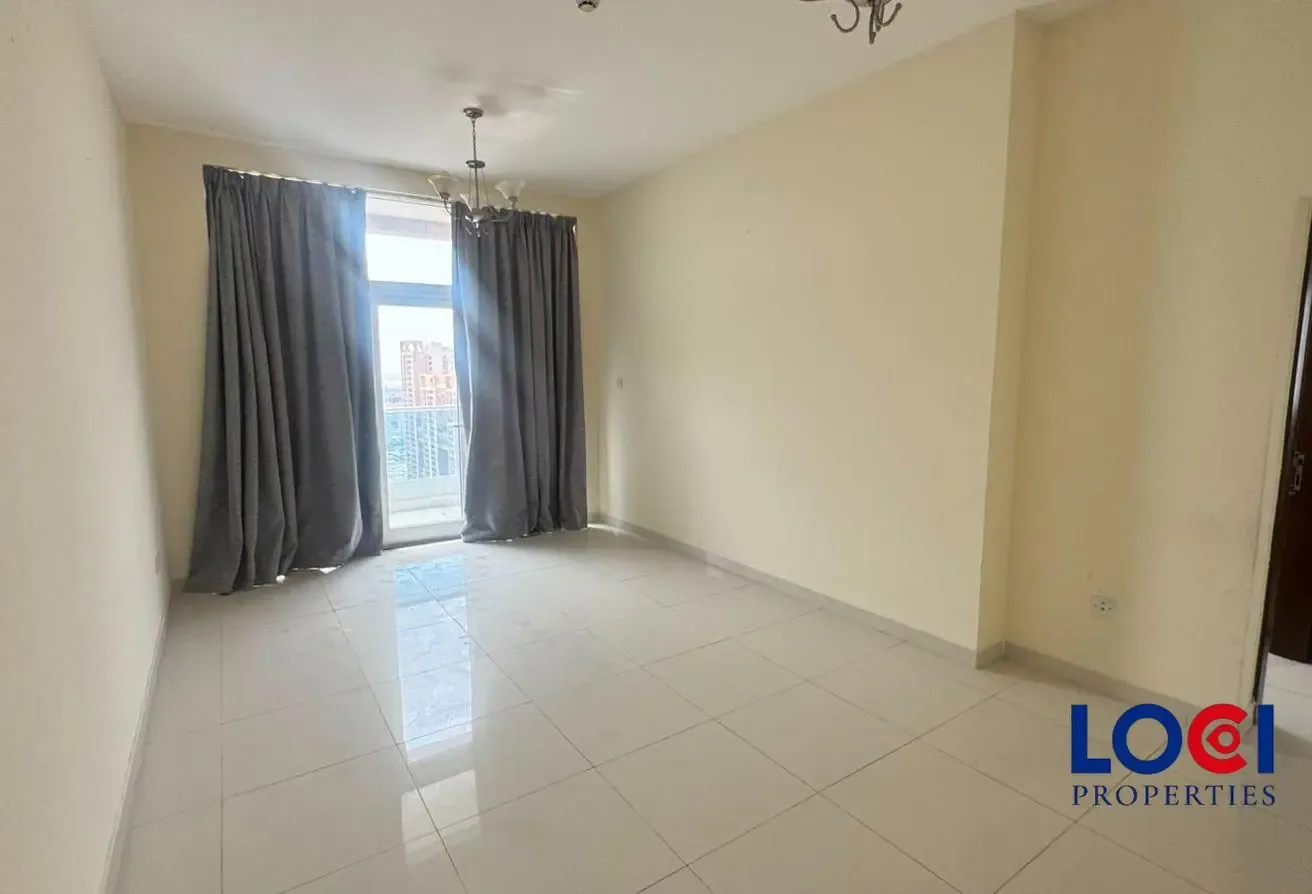 READY TO MOVE | BALCONY & ROAD VIEWS