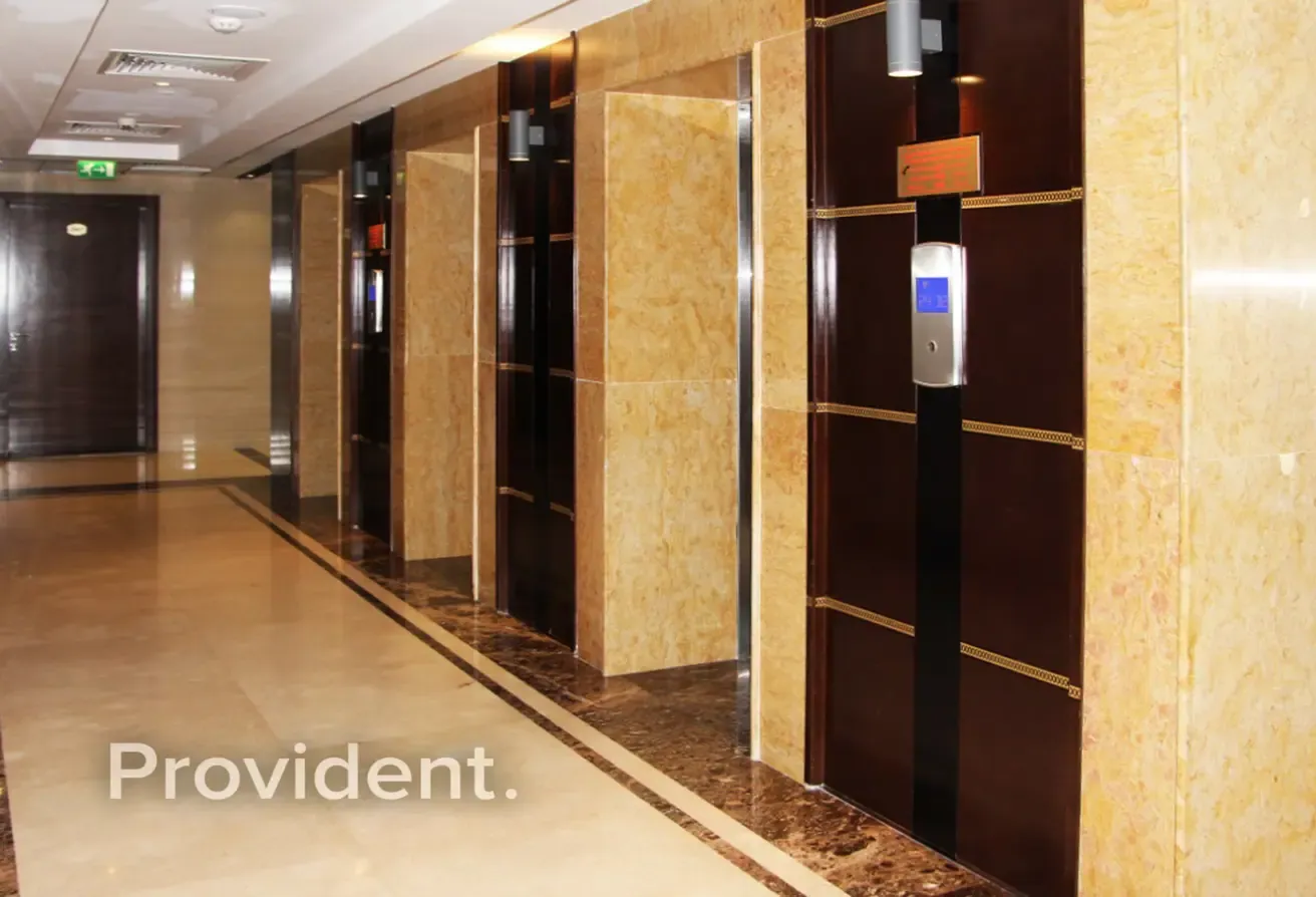 High Floor | Vacant | With Appliances