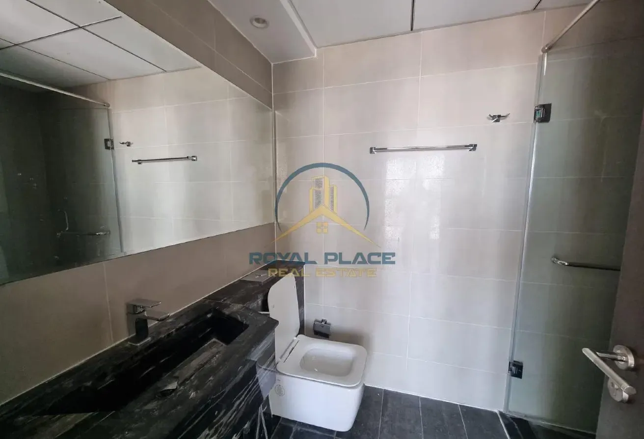 Vacant | Spacious | Prime Location