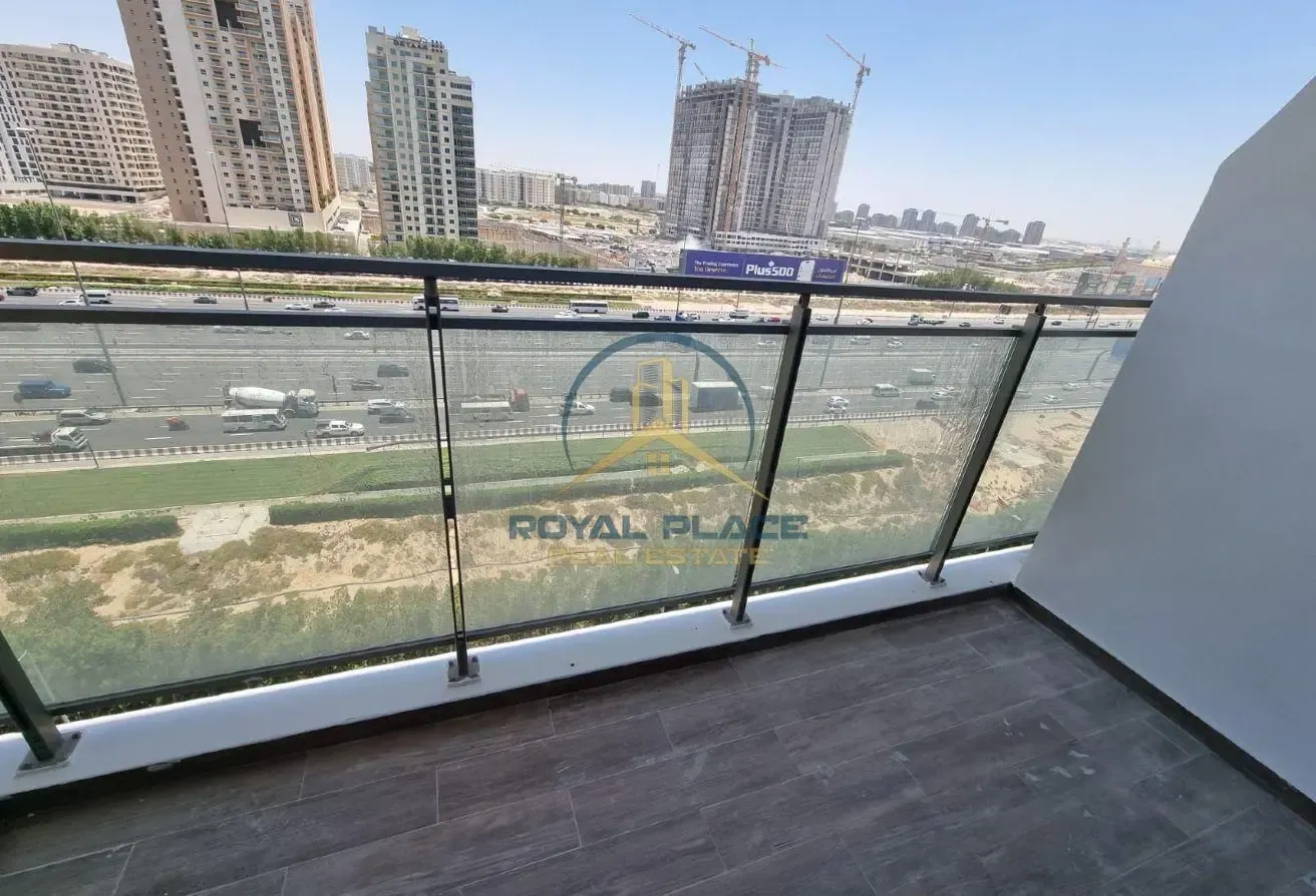 Vacant | Spacious | Prime Location