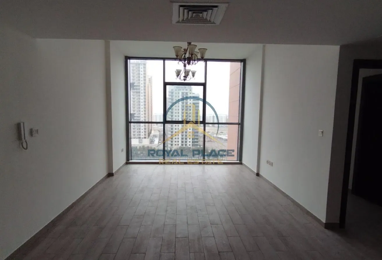 BELOW MARKET PRICE (1 MONTH FREE) MOST SPACIOUS!!