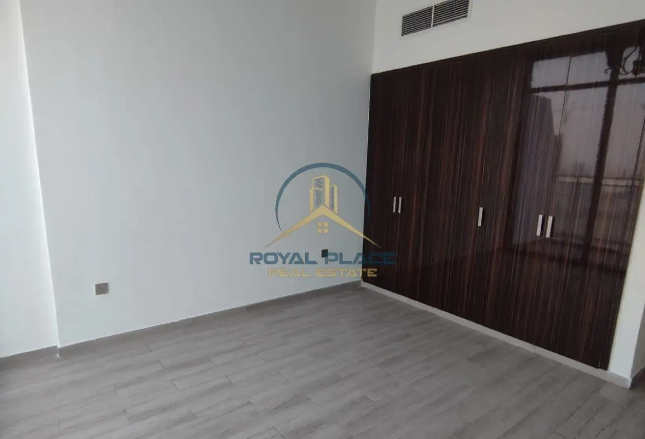 SPACIOUS 1BHK | BEST PRICE | CLOSED KITCHEN