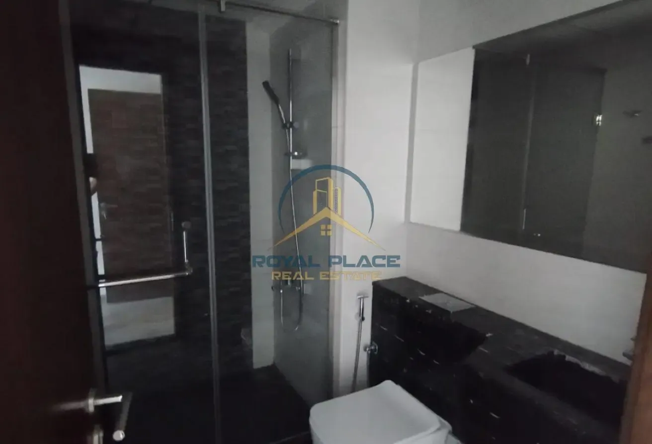 SPACIOUS 1BHK | BEST PRICE | CLOSED KITCHEN