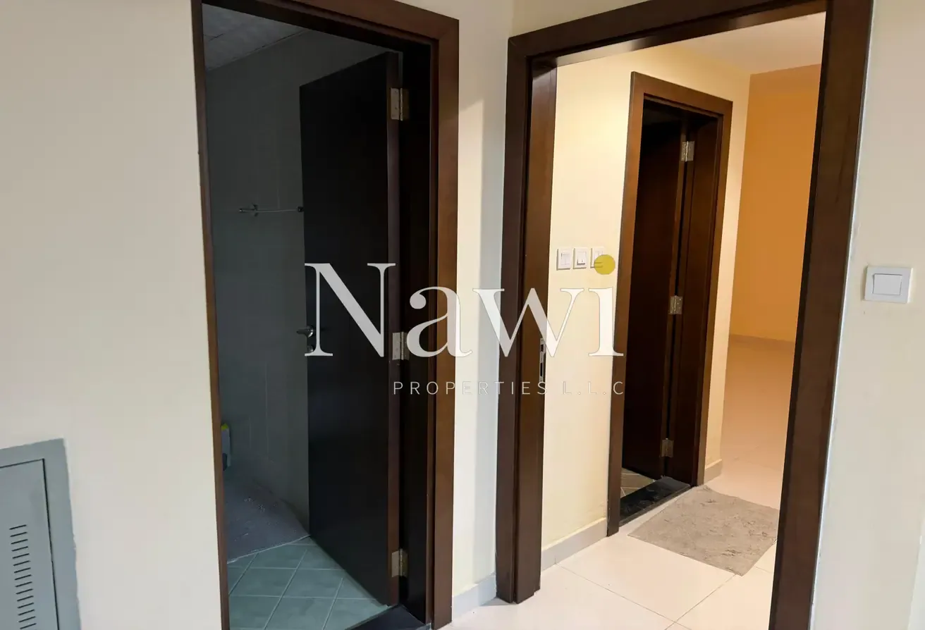 6 Cheques Payment | High Floor | Unfurnished