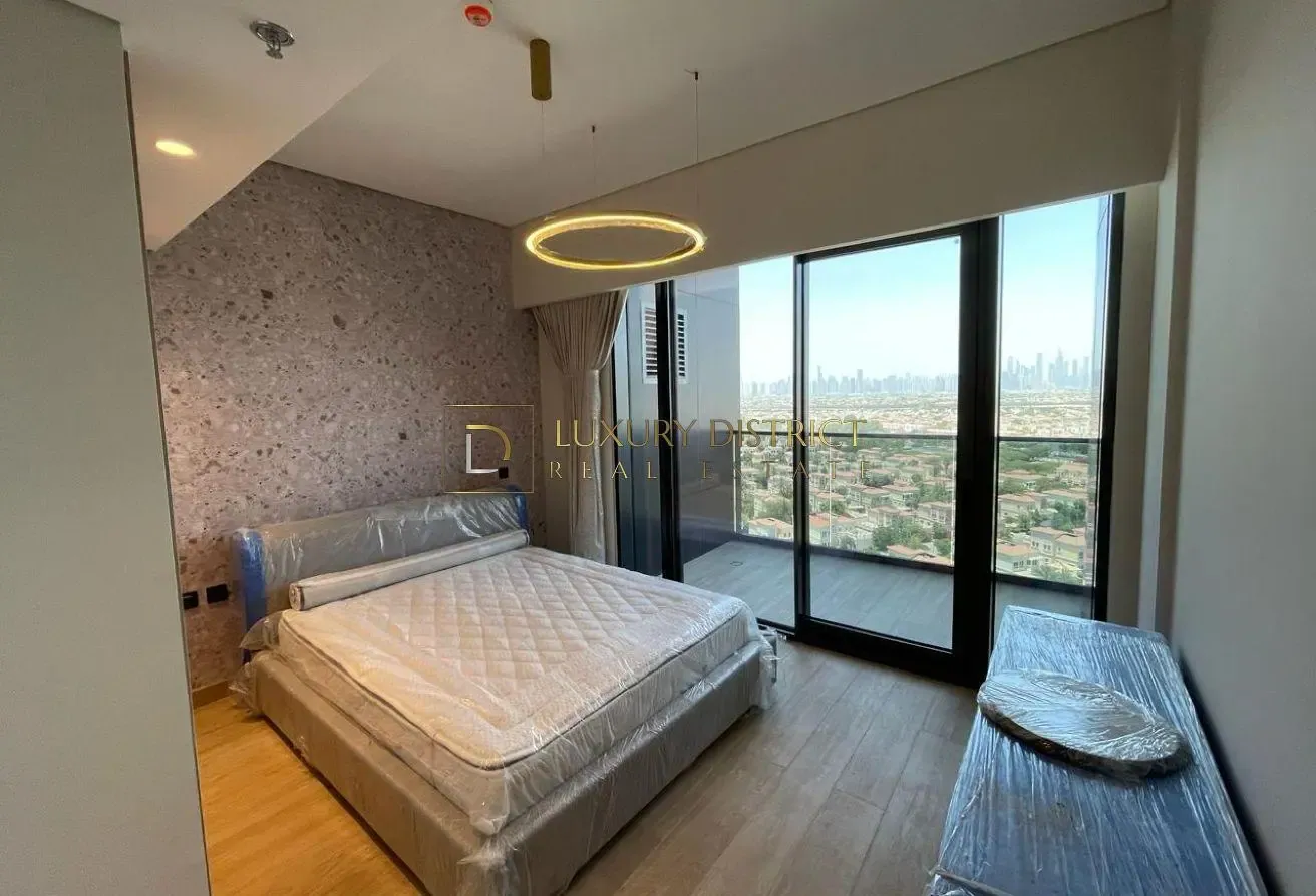 BRAND NEW|SEMI FURNISHED|PREMIUM LOCATION