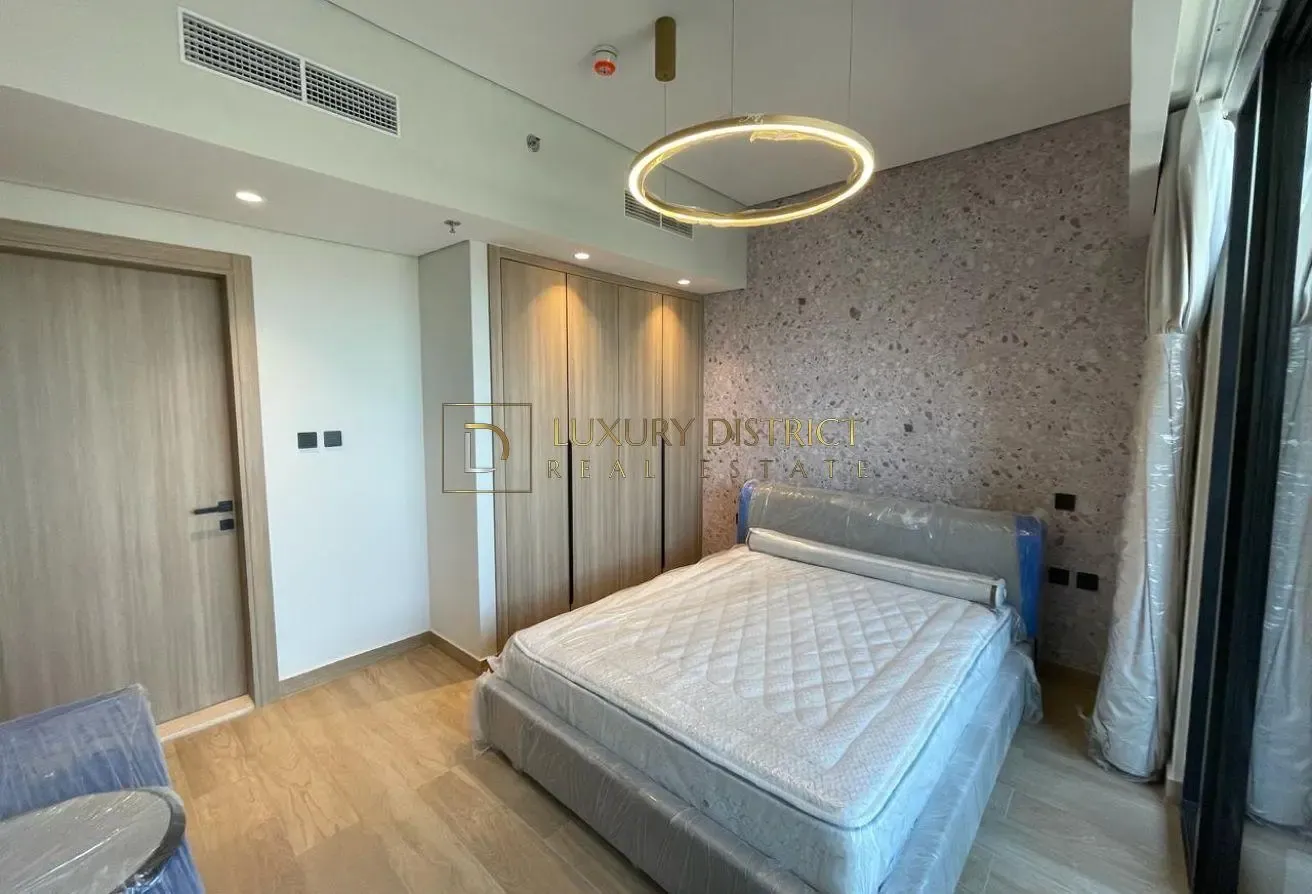 BRAND NEW|SEMI FURNISHED|PREMIUM LOCATION