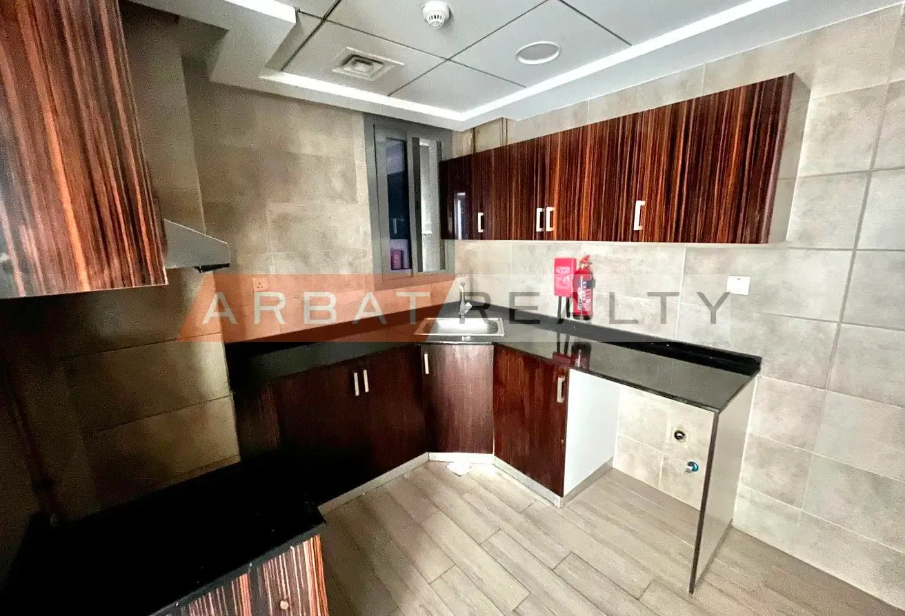 SPACIOUS | CLOSED KITCHEN | GREAT LOCATION