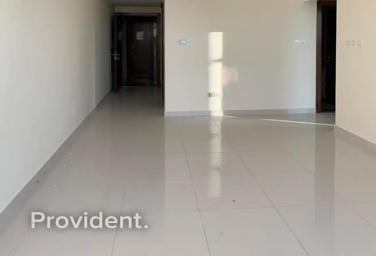 Unfurnished | Community view | Ready to move