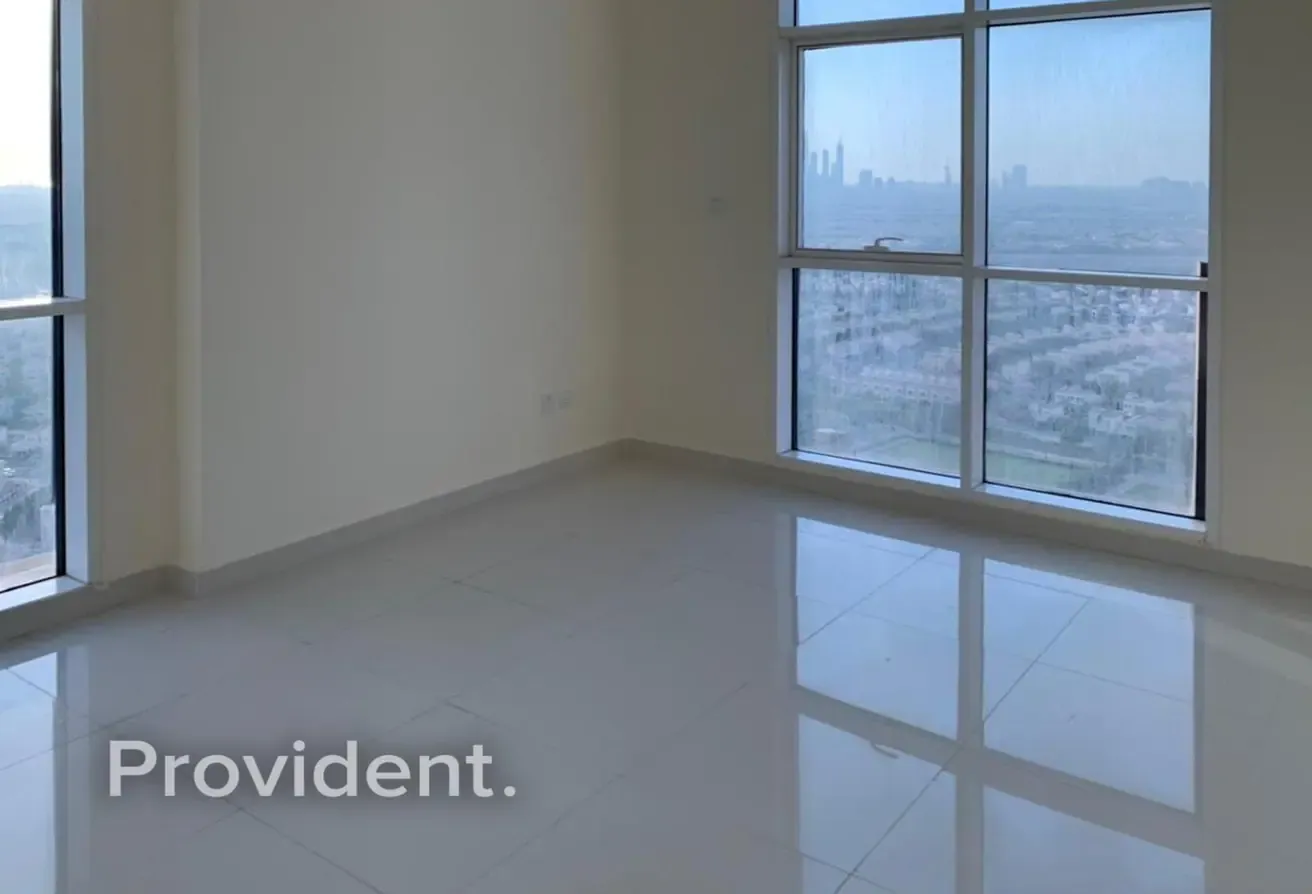 Unfurnished | Community view | Ready to move