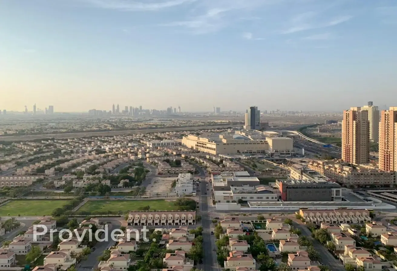 Unfurnished | Community view | Ready to move