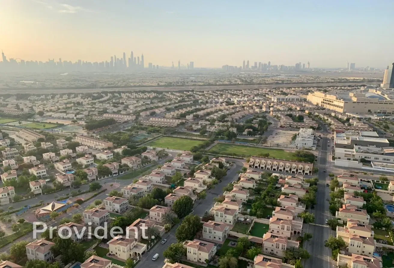 Unfurnished | Community view | Ready to move