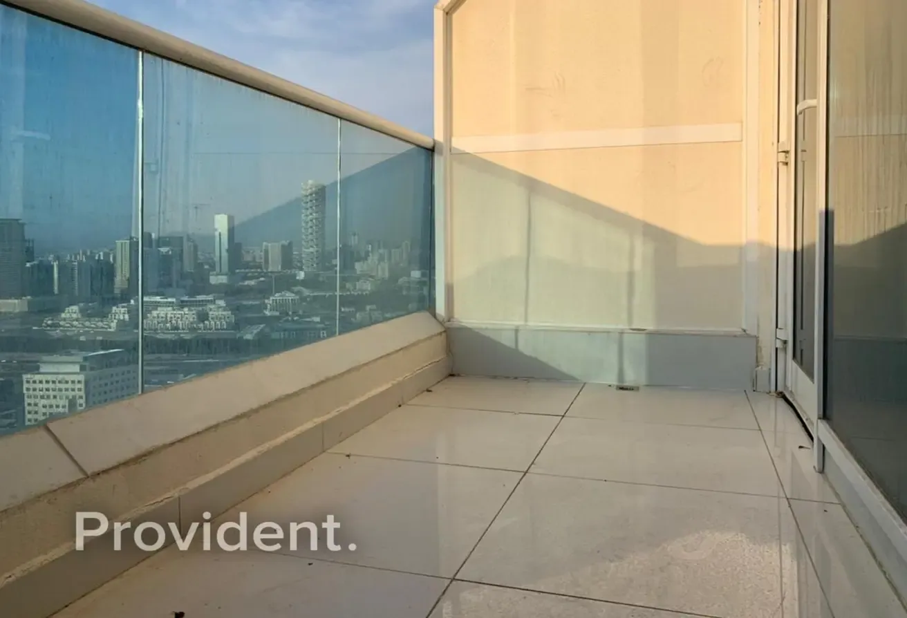 Unfurnished | Community view | Ready to move