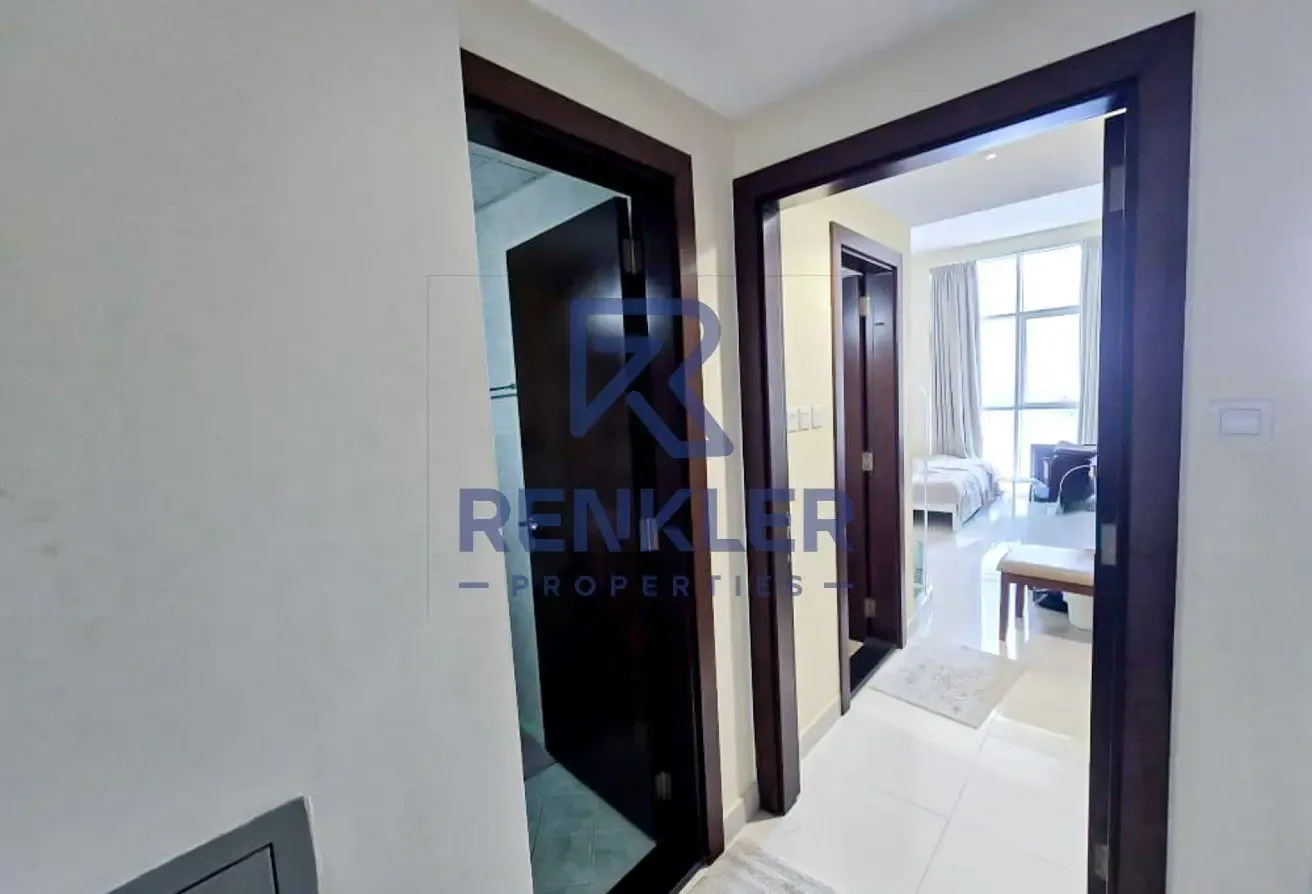 Ready To Move | Spacious Layout | High Floor
