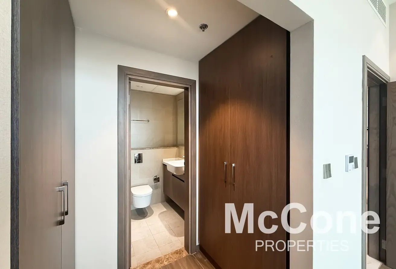 Modern | High Floor | Fully Furnished