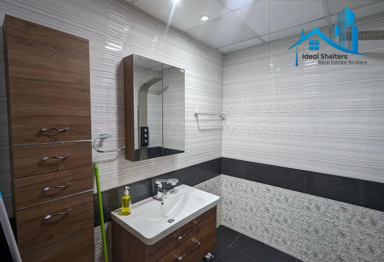 Furnished - Near Metro - Convertible into 3 Bed