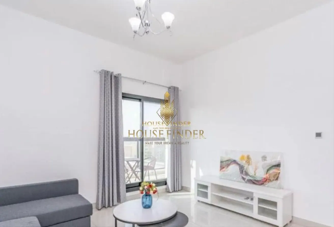 Vacant | Fully Furnished | Keys on Hand | Metro
