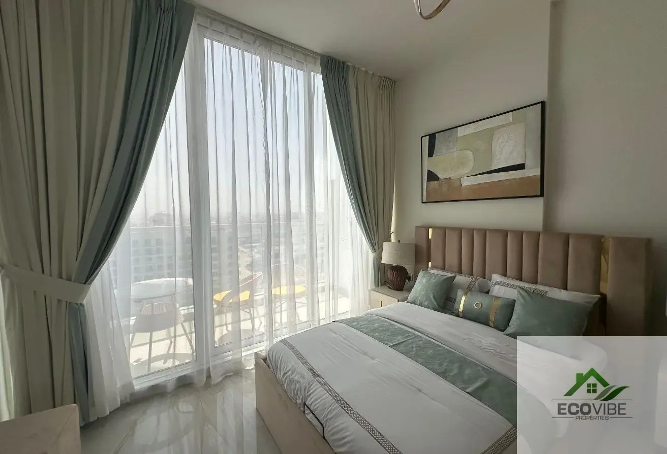Furnished 2-Bed Duplex with Study, 2 Parking