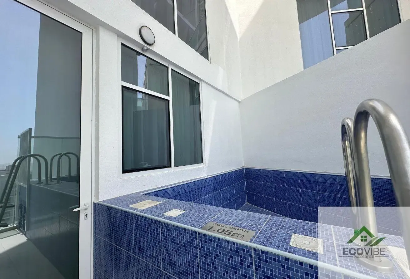 Furnished 2-Bed Duplex with Study, 2 Parking