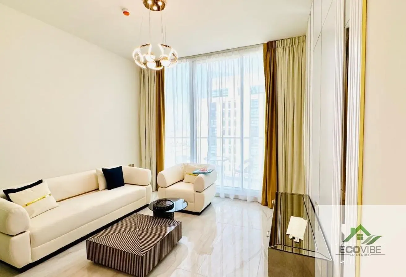 Luxury Fully Furnished 2-Bedroom + Study Apartment