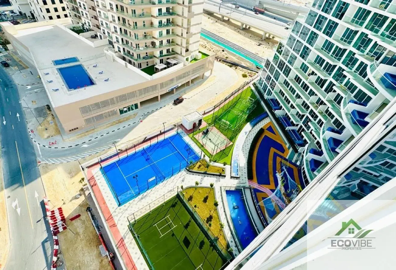 Luxury Fully Furnished 2-Bedroom + Study Apartment