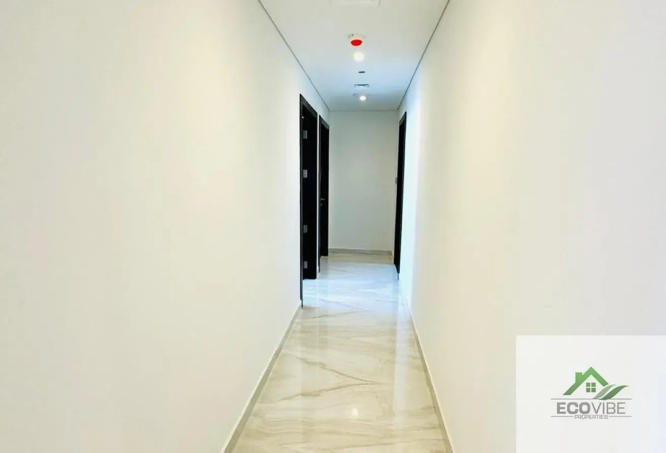 Luxury Fully Furnished 2-Bedroom + Study Apartment