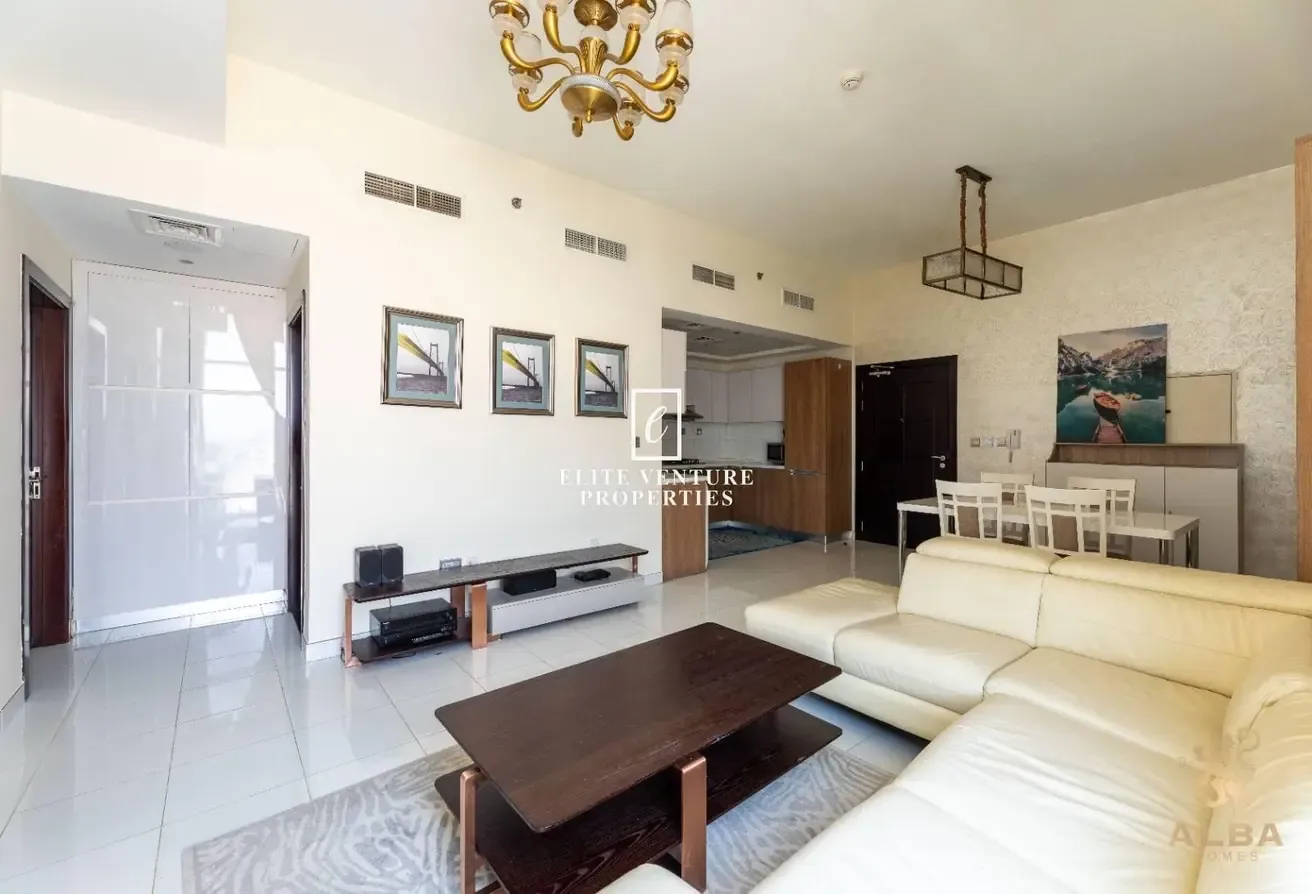 FULLY FURNIHED | PREMIUM QALITY | SPACIOUS LAYOUT