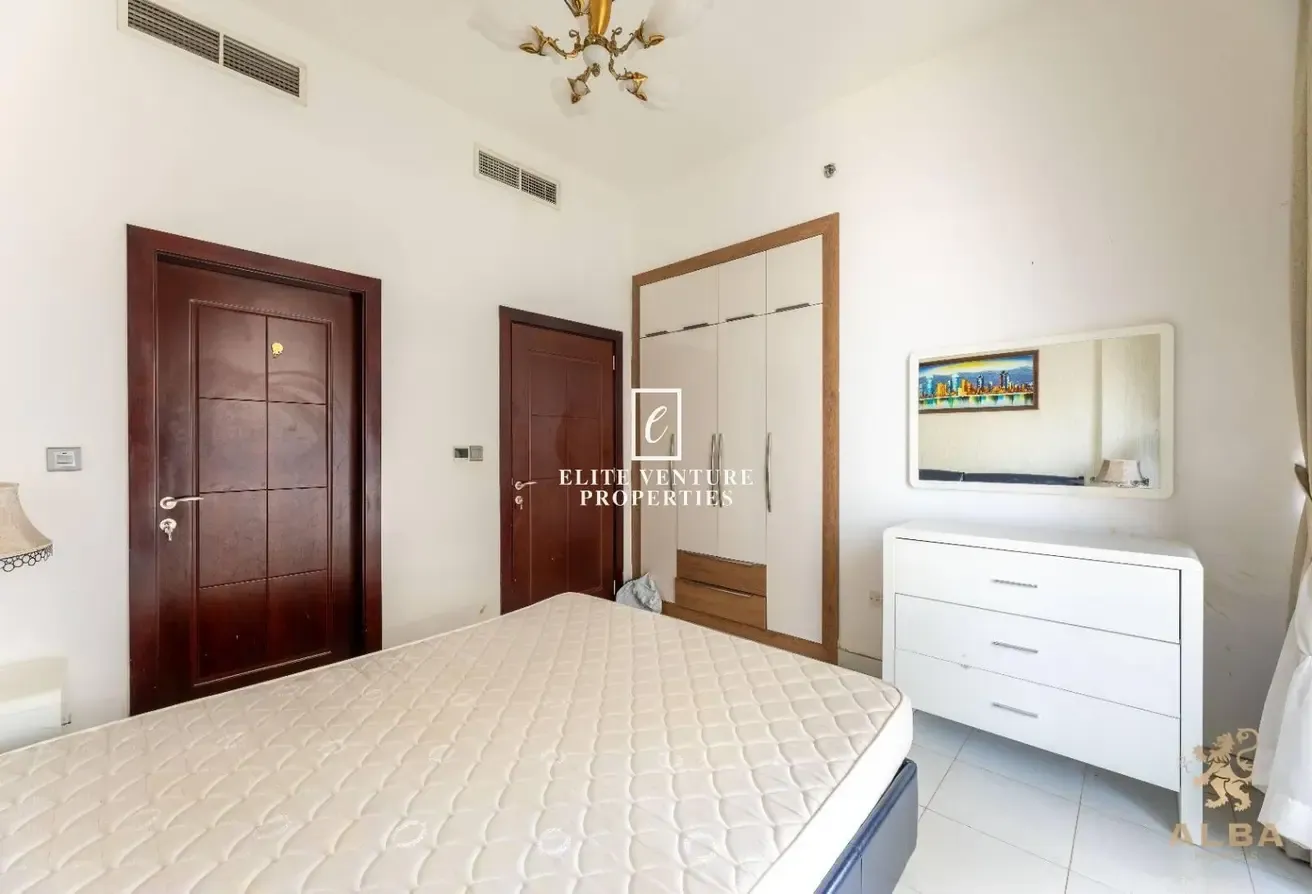 FULLY FURNIHED | PREMIUM QALITY | SPACIOUS LAYOUT