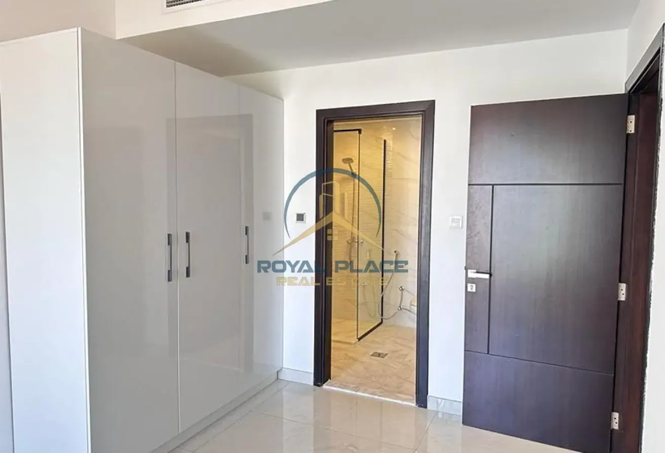 Full Furnished | Walk to Metro | Family Building