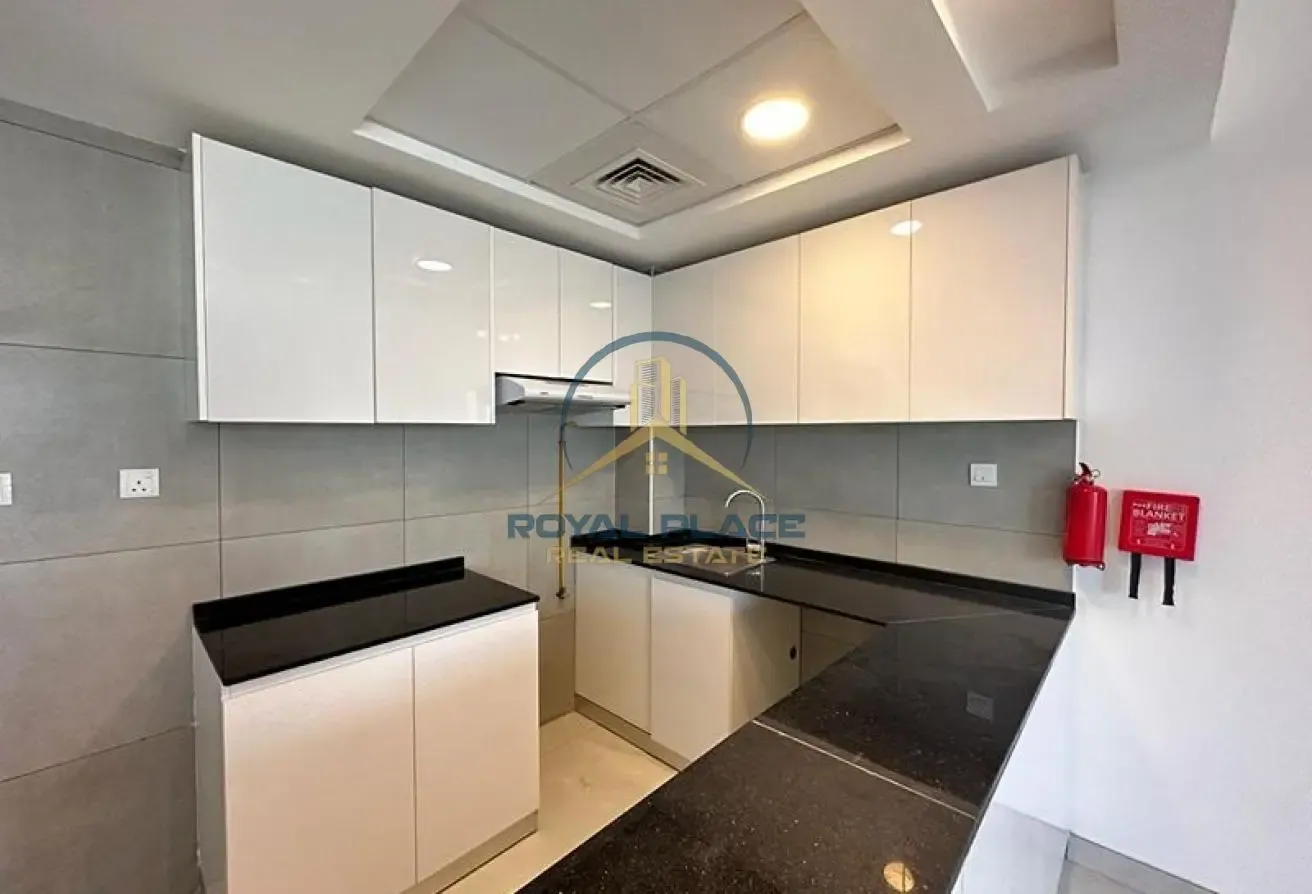 Full Furnished | Walk to Metro | Family Building
