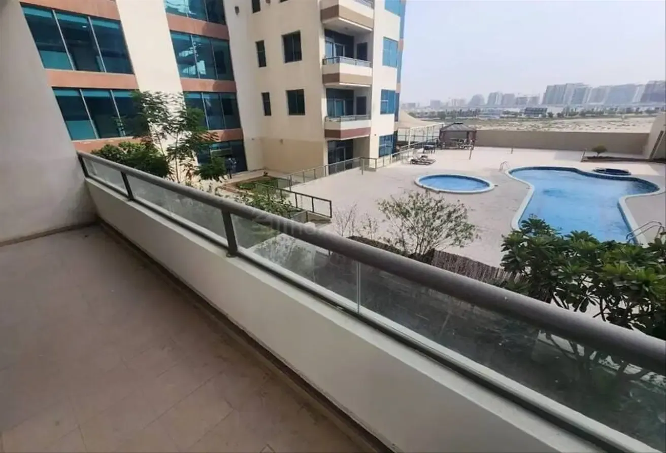 2 BR | Good  Community | close to metro