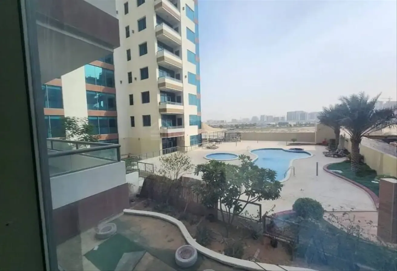 2 BR | Good  Community | close to metro
