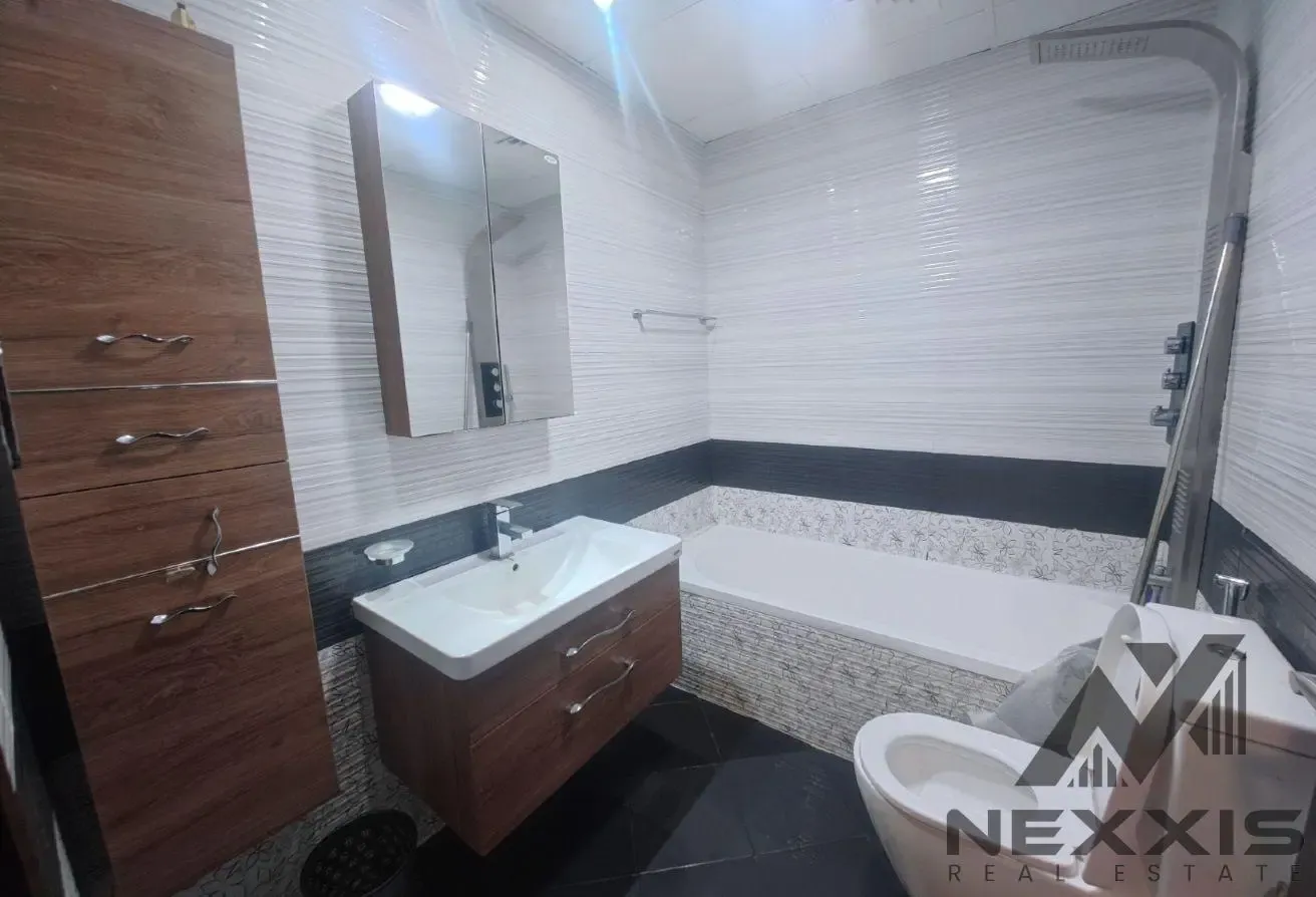 Near Metro | Fully Furnished | Pool View