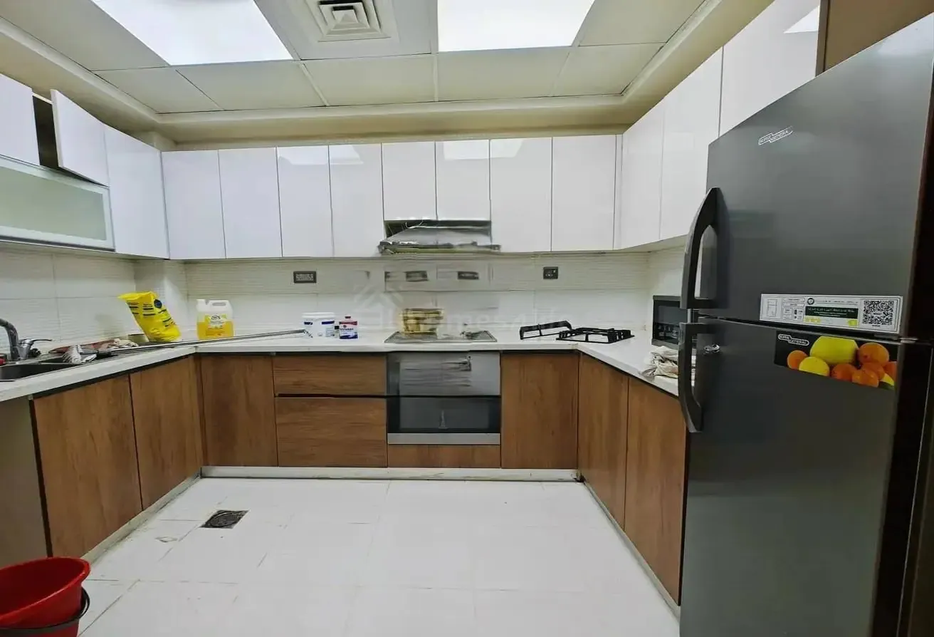 2 BR | FULLY FURNISHED | CONVERTIBLE INTO 3