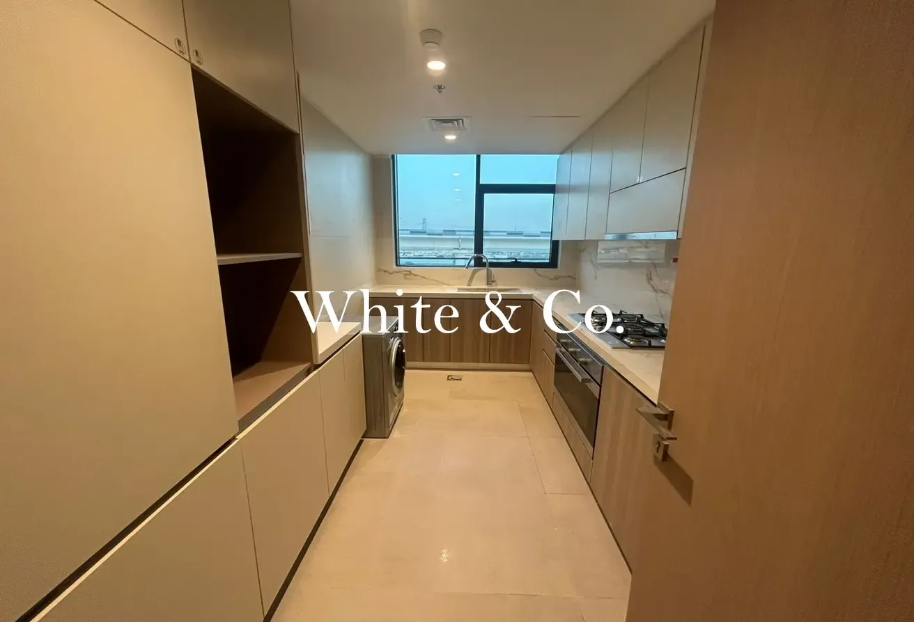 Furnished | Maidsroom | Closed Kitchen