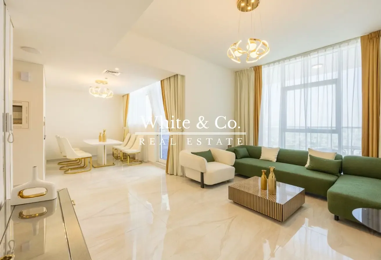 Duplex | large study room | Private Pool