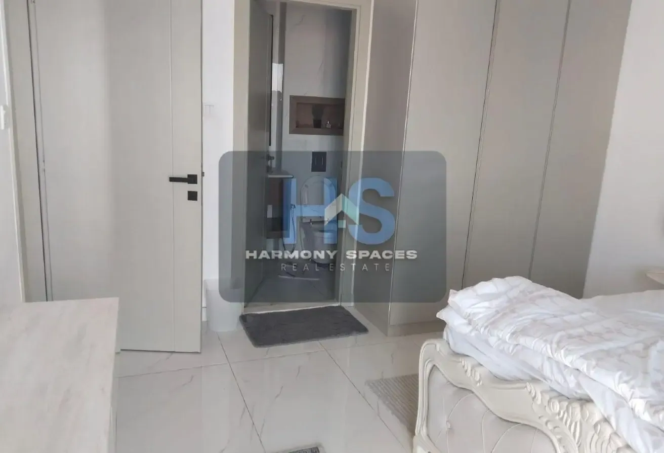 High floor - Community view - Huge balcony