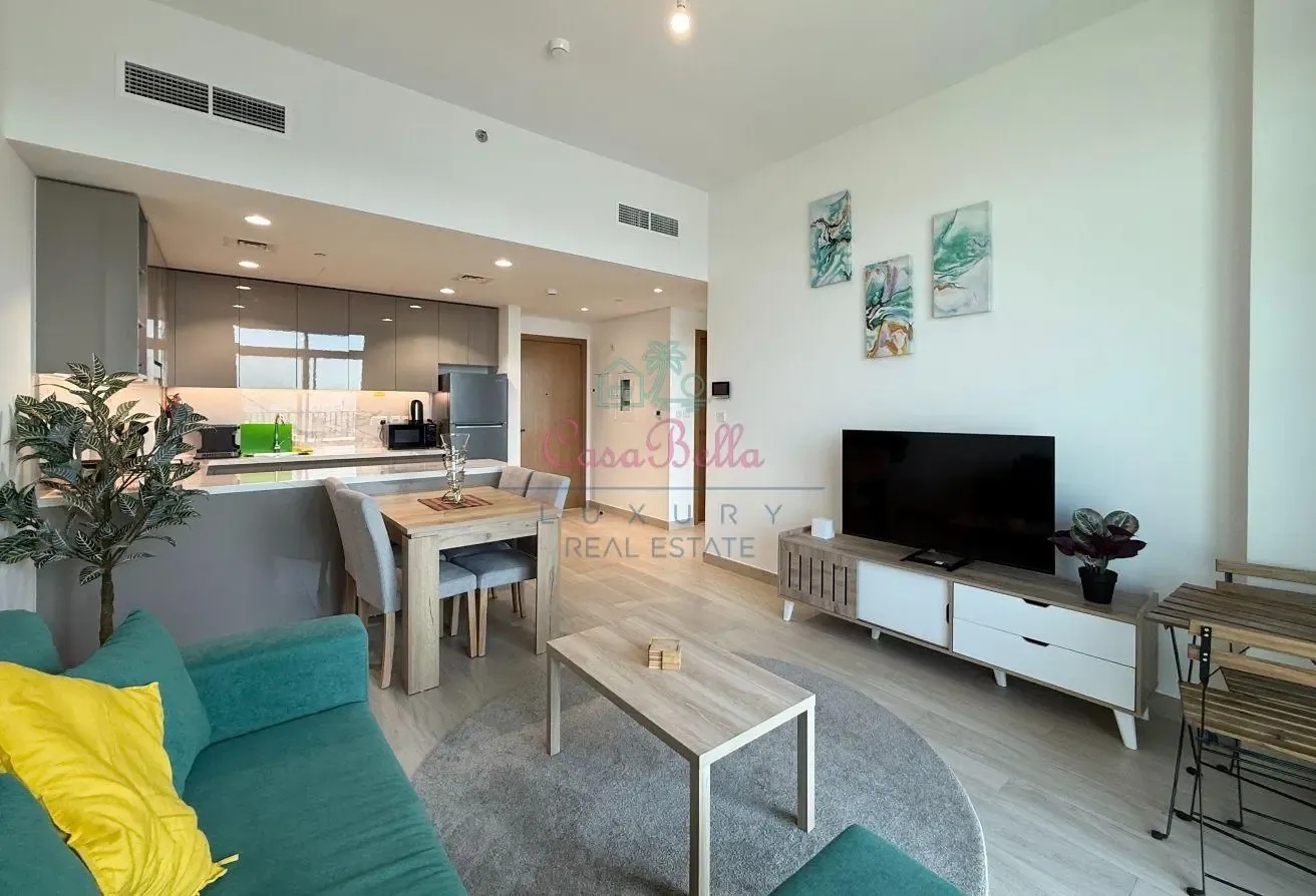Stylish Furnished 2BR | Vacant | Prime Location
