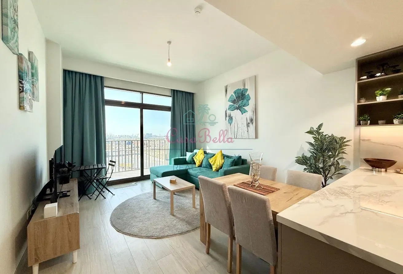 Stylish Furnished 2BR | Vacant | Prime Location